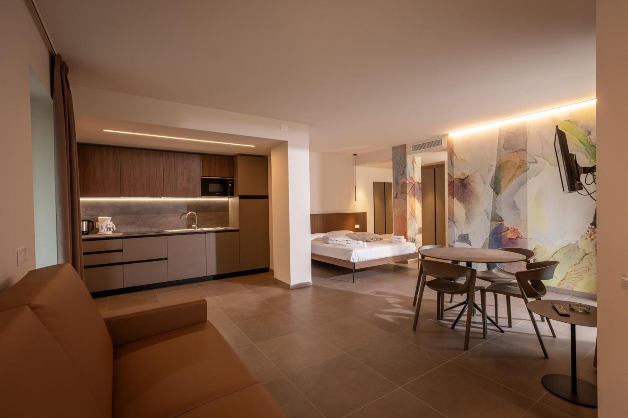 Residence Paradise Riva del Garda Exterior photo